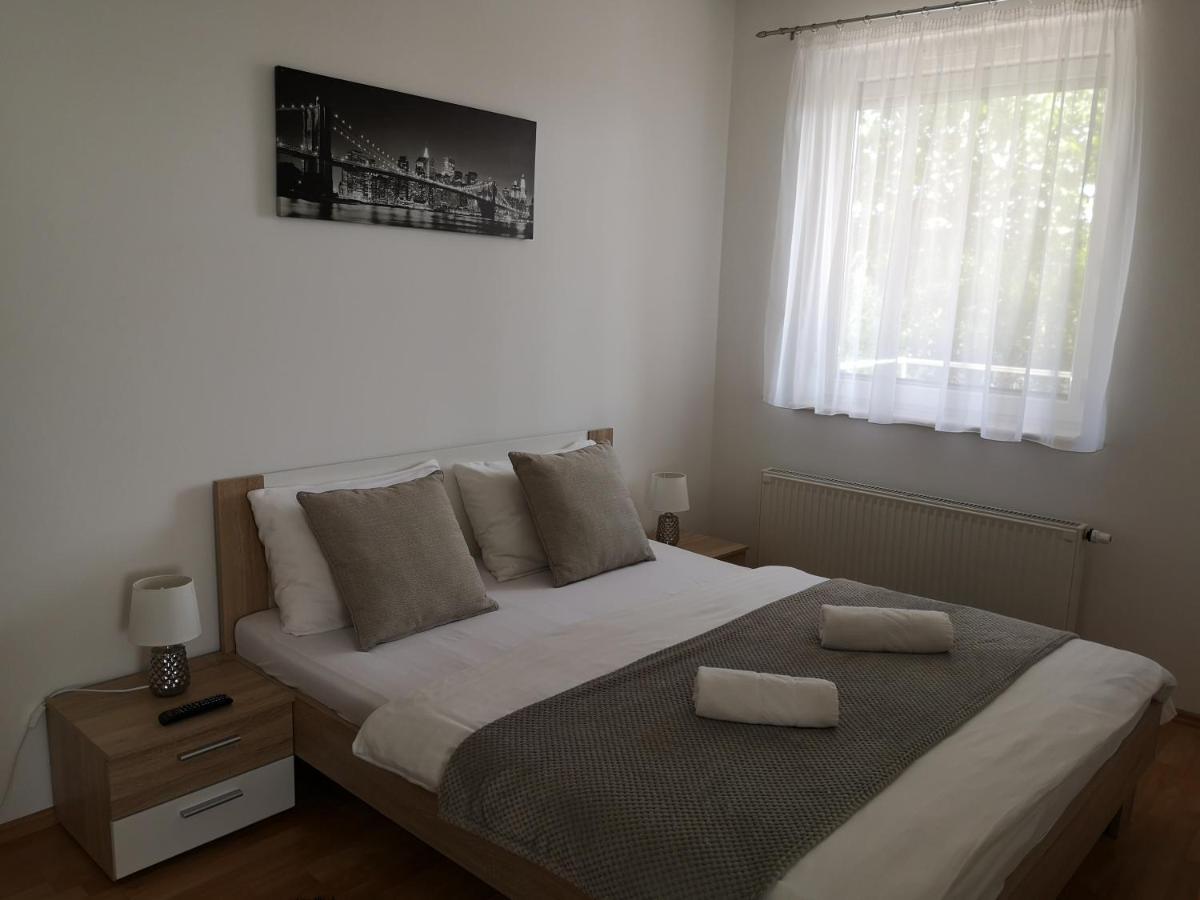 Hanna Apartman Buk Ngoại thất bức ảnh
