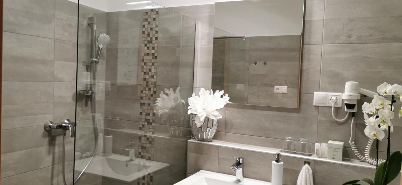 Hanna Apartman Buk Ngoại thất bức ảnh